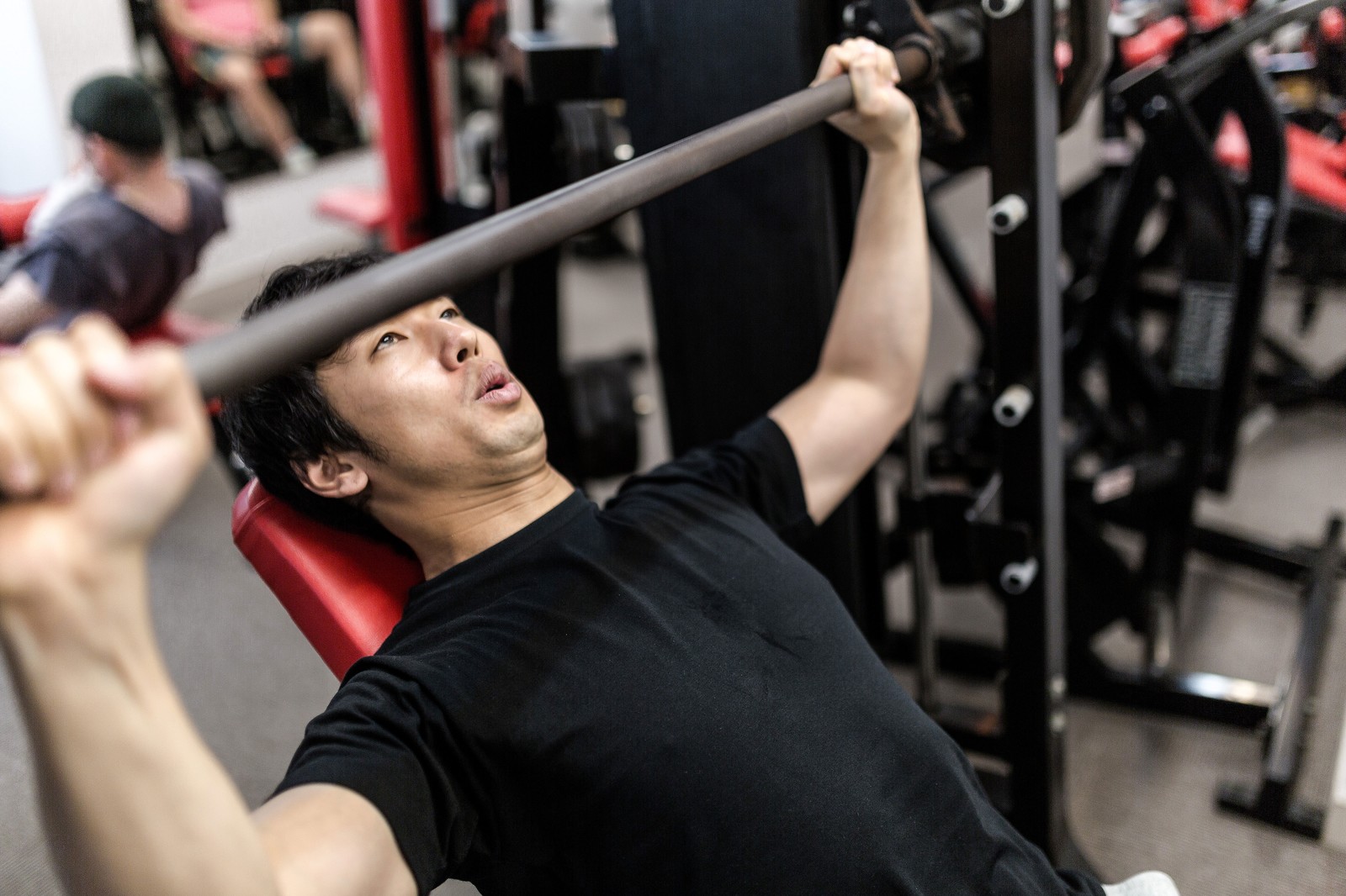 エキセントリックの意味とは?英語が元?欅坂や筋トレとの関係は? 意味・語源由来・違い・使い方をまとめたふむぺでぃあ